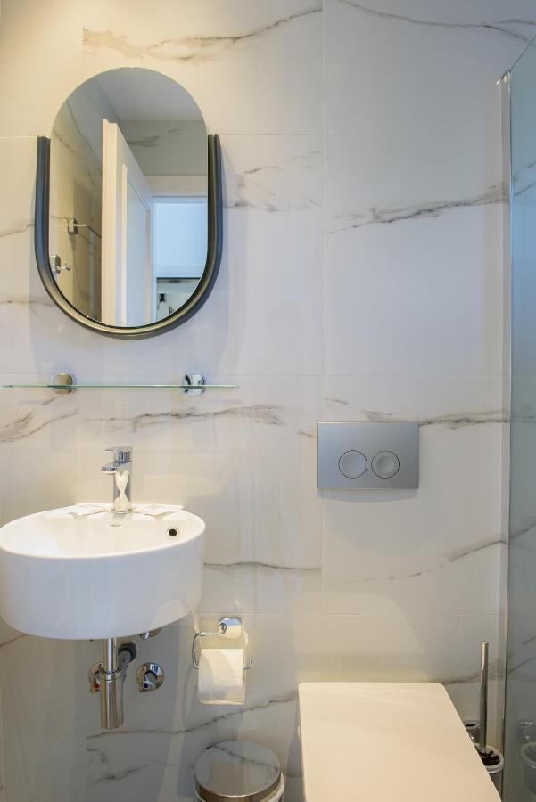 Hotel Papanikolaou Иериссос Экстерьер фото