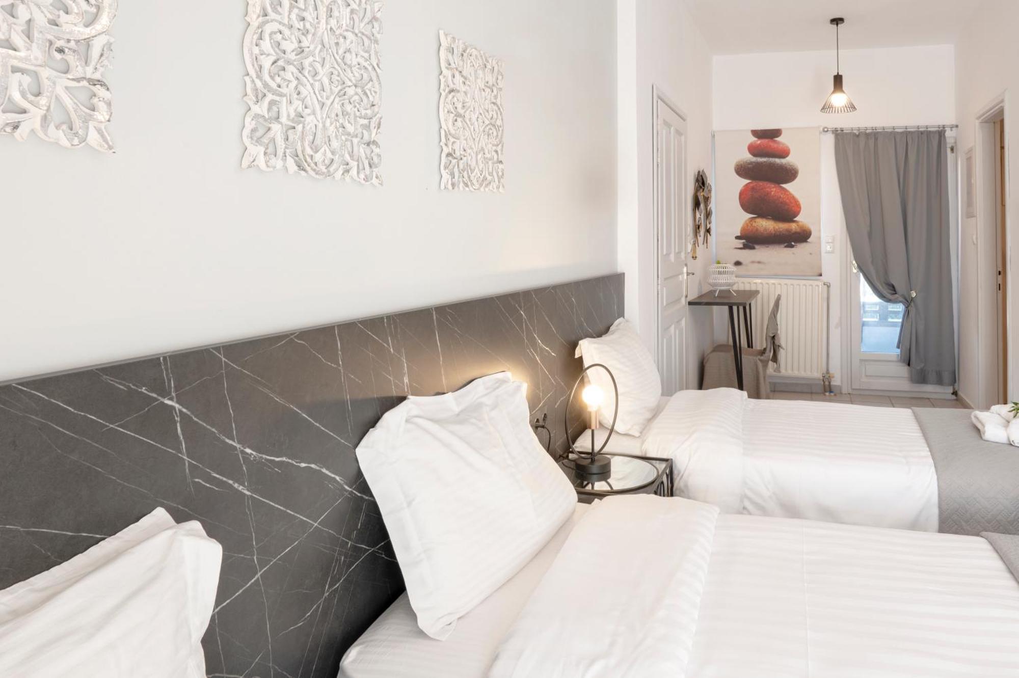 Hotel Papanikolaou Иериссос Экстерьер фото