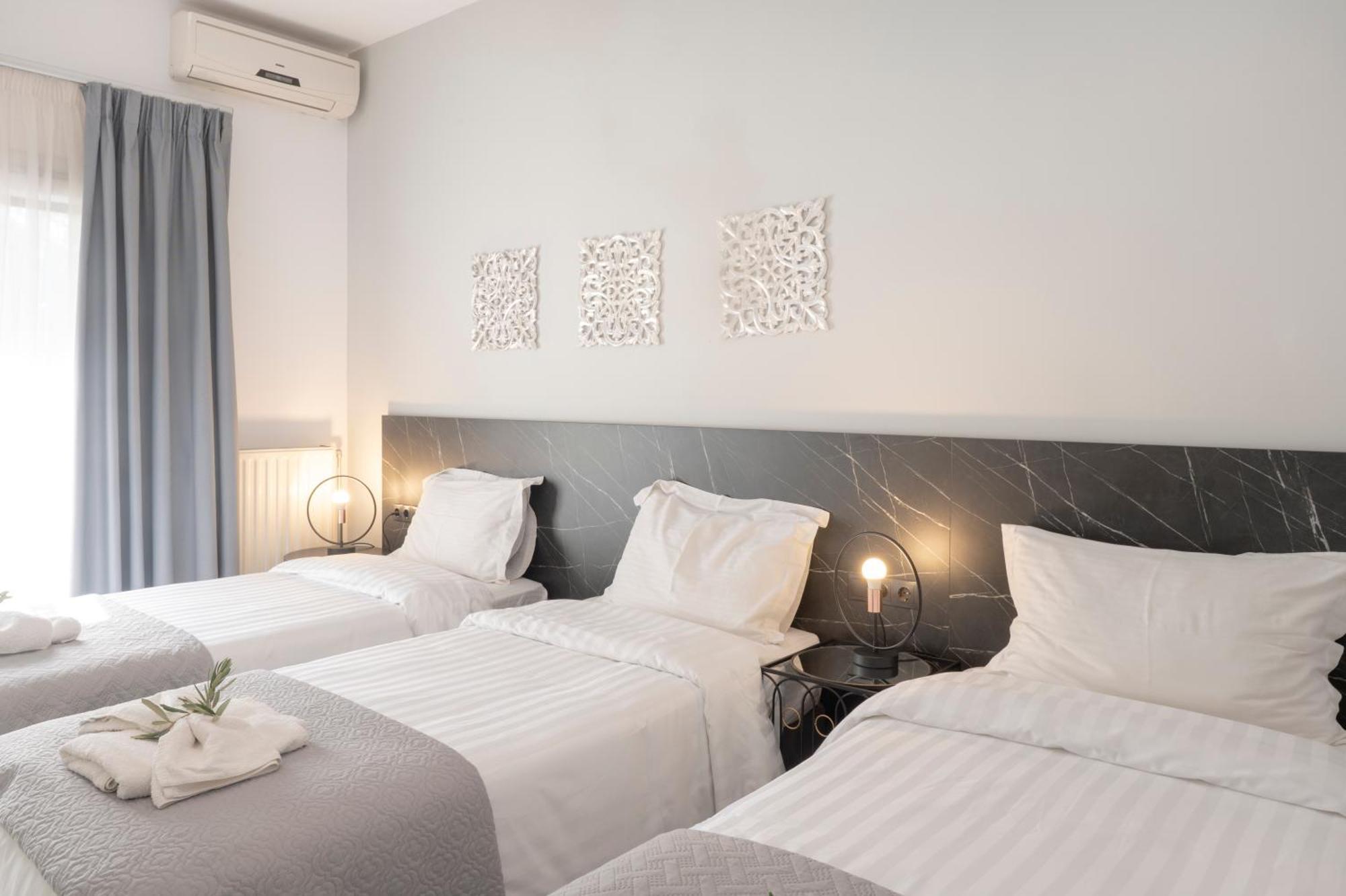 Hotel Papanikolaou Иериссос Экстерьер фото